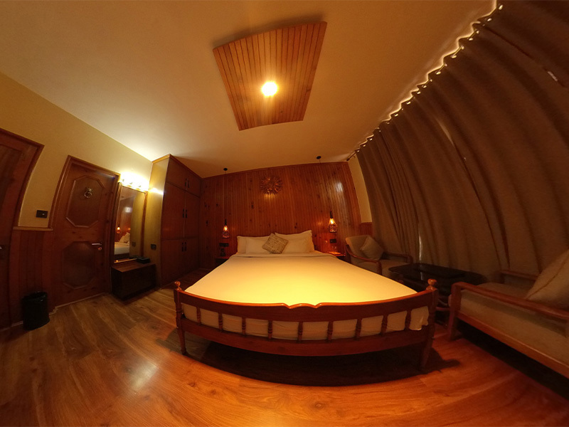 Royal chambers Padma Villa
